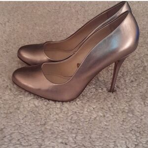 ZARA ROUND TOE Mettalic Round Toe Pumps Size 8